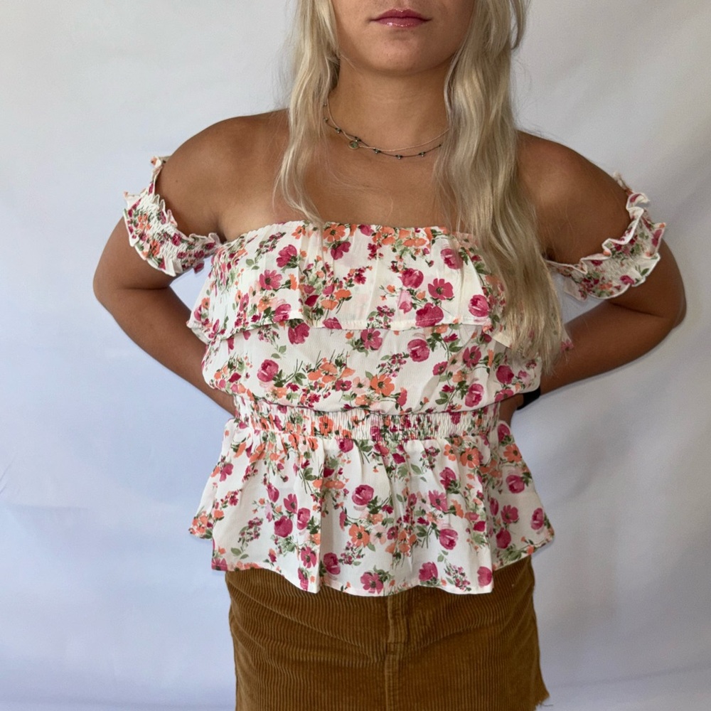 Floral Off-Shoulder Ruffle Top